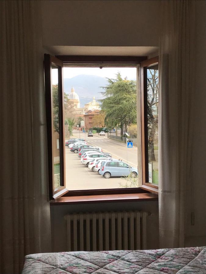 La Casa Delle Sirene Hotel Assisi Buitenkant foto
